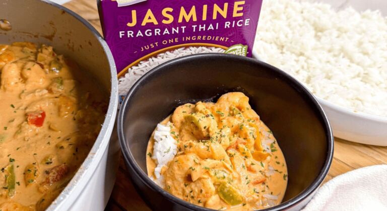 Easy Thai Coconut Shrimp Curry with Jasmine Rice